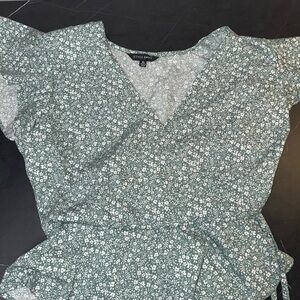 Style & Co. Green Floral Women's Top